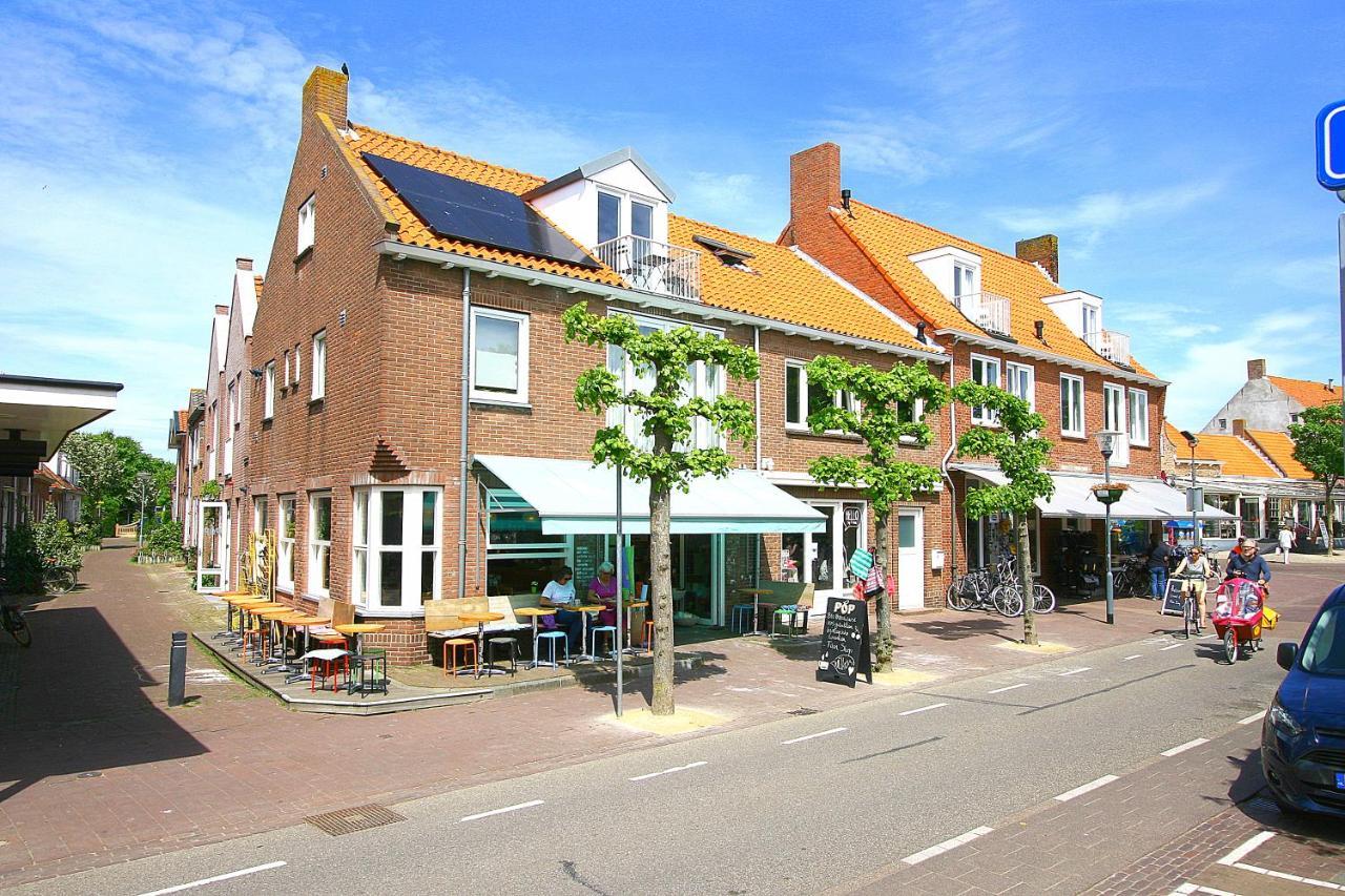 Galerie Pop Studio'S - Baddomburg Exterior photo